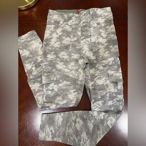 Spanx Women's Camouflage Cargo Pants Slim Tapered High Rise Stretch